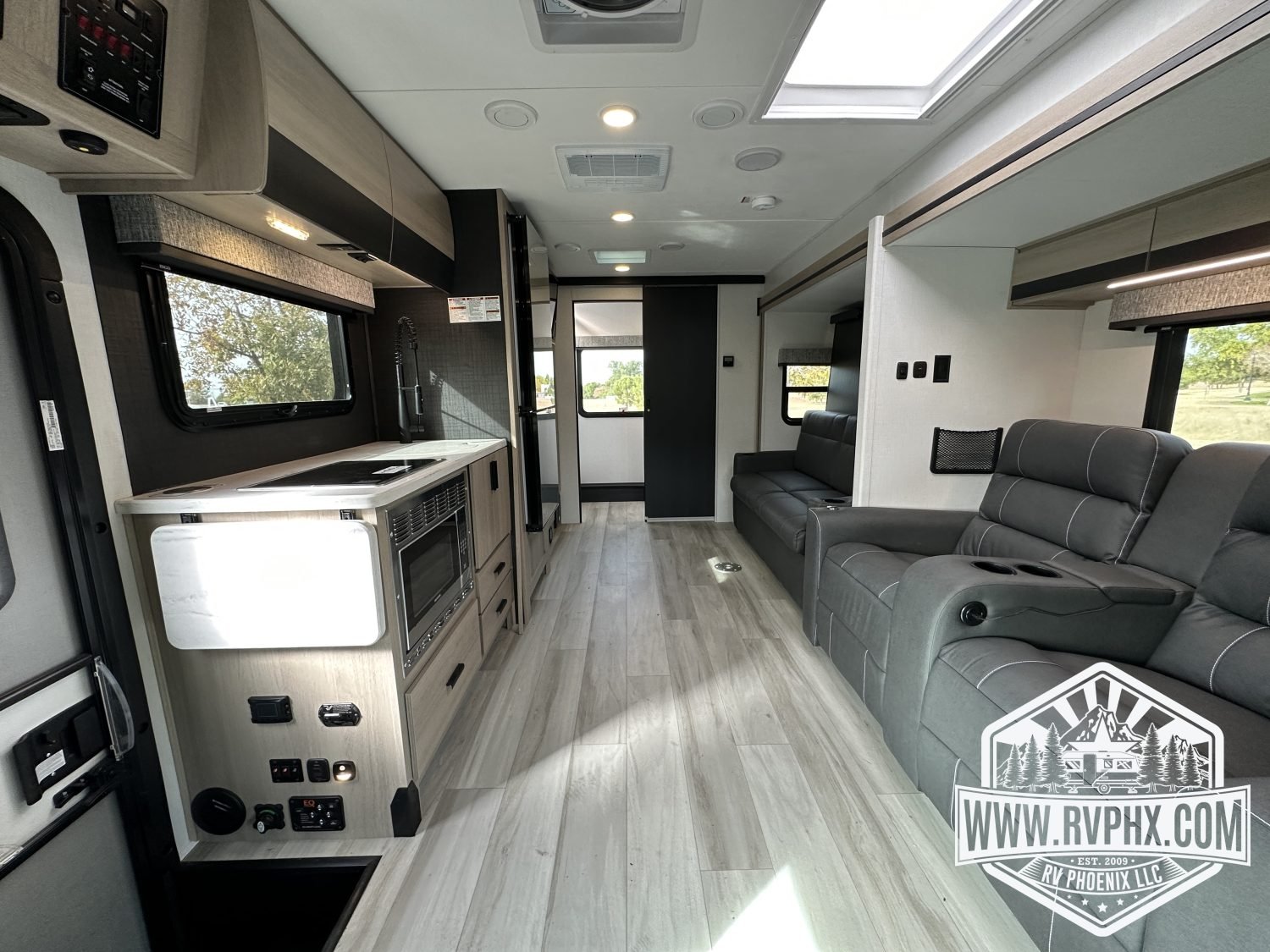 2400T RV1001