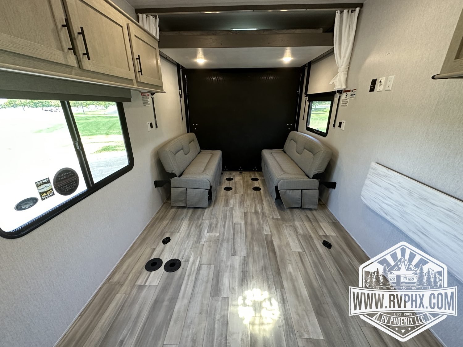 2750GLE RV1024