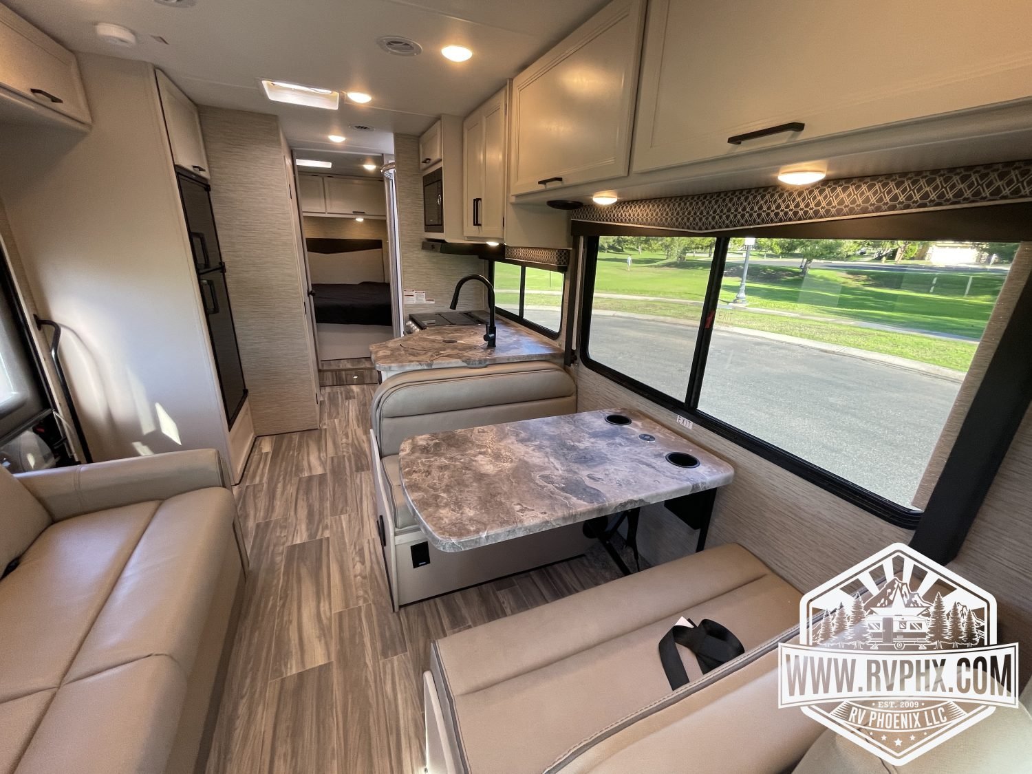 28A RV1006