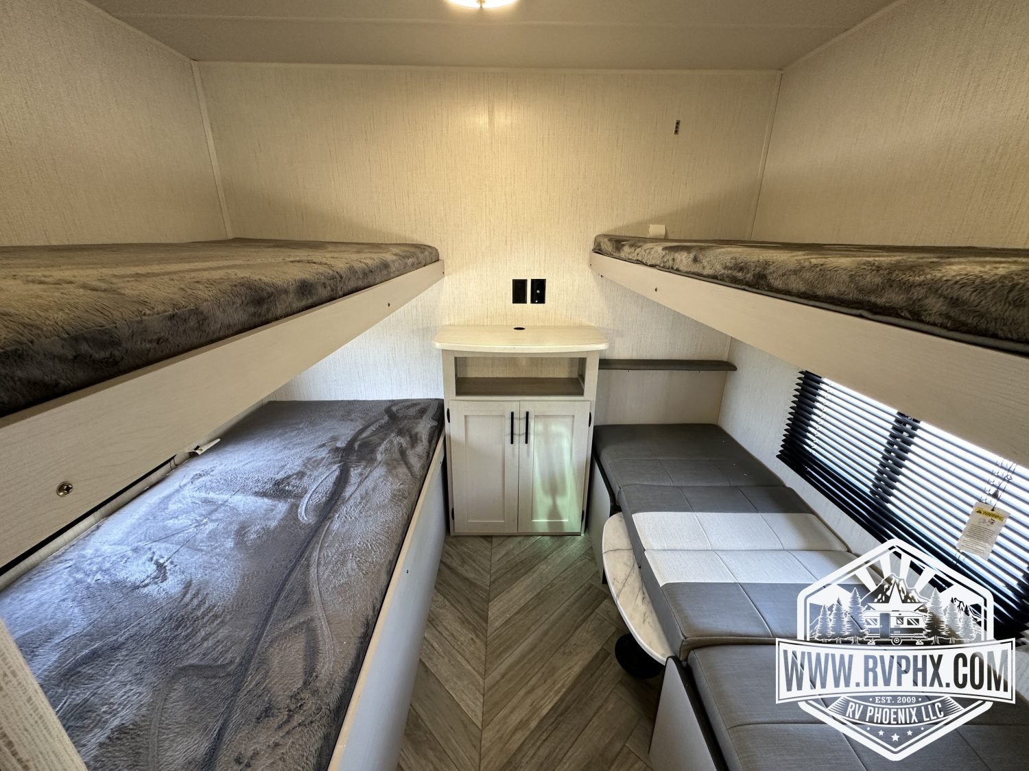 300SBH RV1007