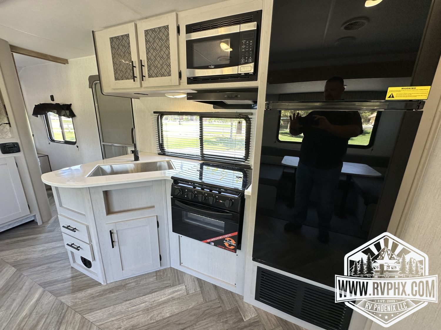 300SBH RV1017
